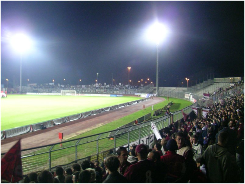 Arezzo - Cesena  30.10.2004 022